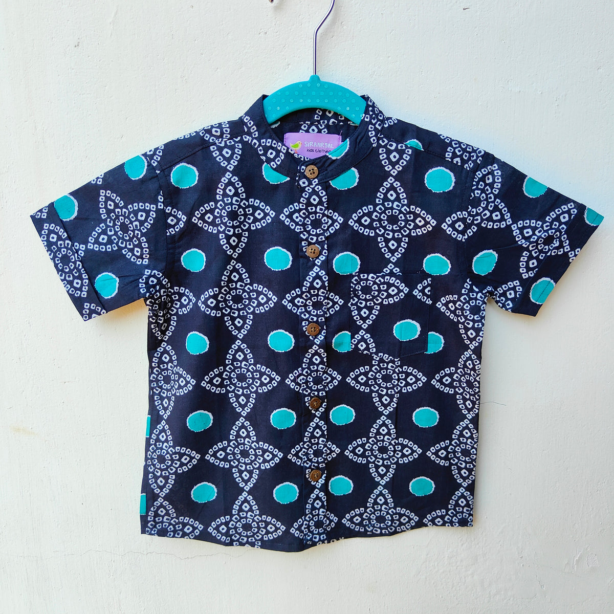 Black bandhani