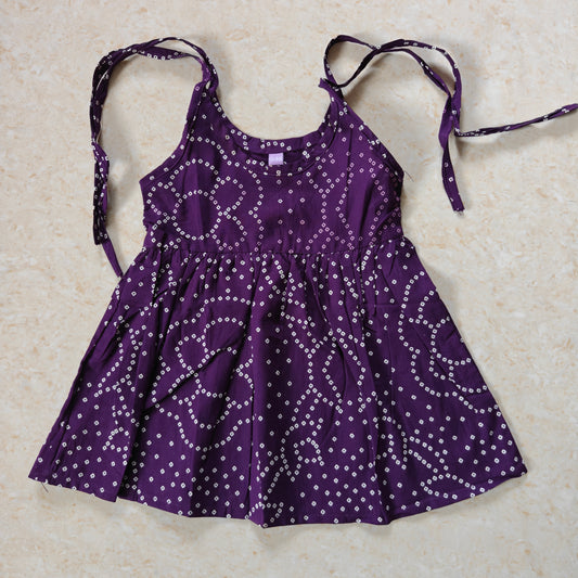 Purple bandhani