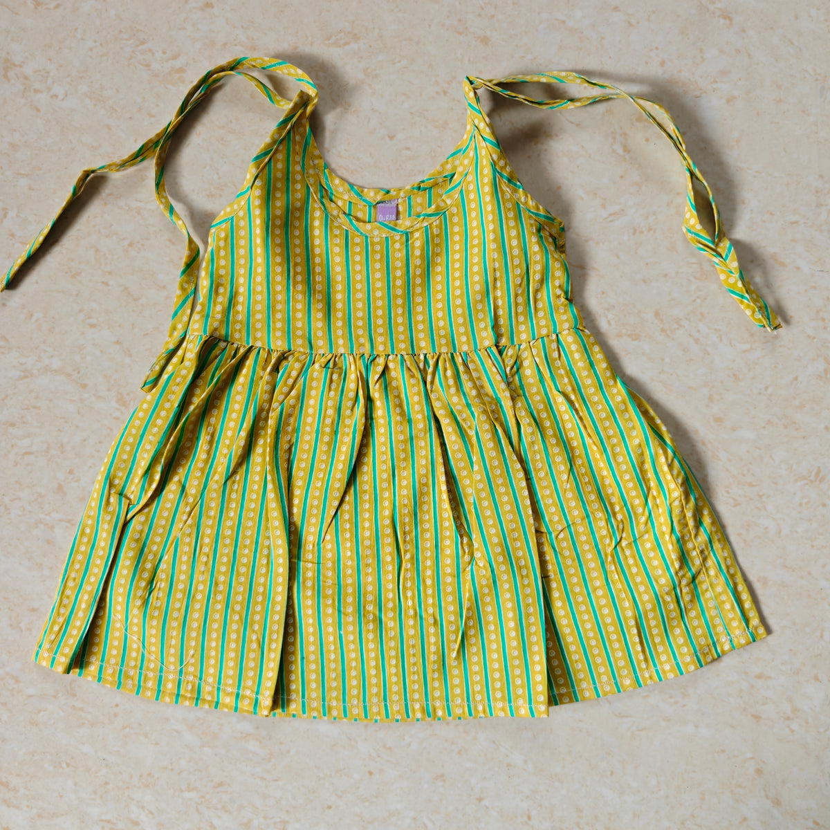 Yellow stripes